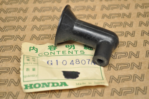 NOS Honda E40 Generator Ignition Coil Terminal Cap 30611-800-010