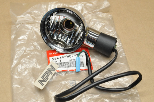 NEW OEM Honda VTX1800 Right Front Turn Signal Blinker Base 33410-MCV-R11