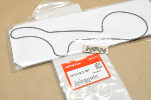 NEW OEM Honda 2003-05 ST1300 Water Pump Gasket 19226-MCS-000