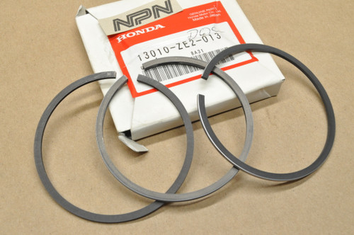 NOS Honda EB3500 EM3500 FR800 GX240 HS828 WT30 Std Piston Rings 13010-ZE2-013