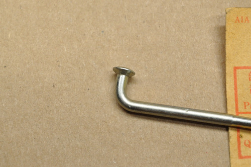 NOS Honda C70 C100 C102 C110 C200 CL70 CT200 CT90 S65 Rear Spoke B 42638-001-020