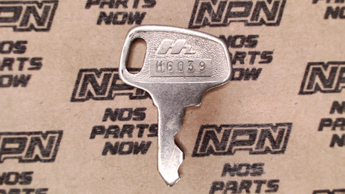 NOS Honda OEM Ignition Switch & Lock Key Double Groove Back H6039