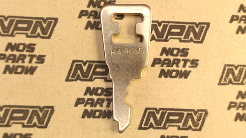 NOS Honda OEM Ignition Switch & Lock Key Ward Cut Double Groove Back H4065