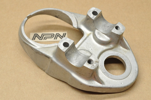 Vintage OEM Honda CA110 C110 Handlebar Mount Bracket Lower Bridge 53132-011-000