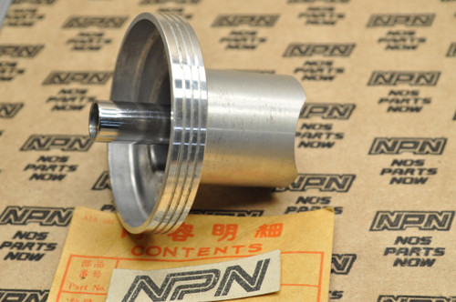 NOS Honda CB450 K1-K5 CL450 K1-K5 Carburetor Vacuum Piston 16111-292-004