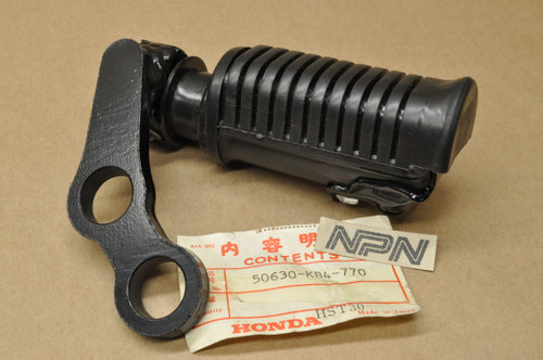 NOS Honda 1983 CM250 C Right Front Foot Peg Rest Step w/ Rubber 50630-KB4-770