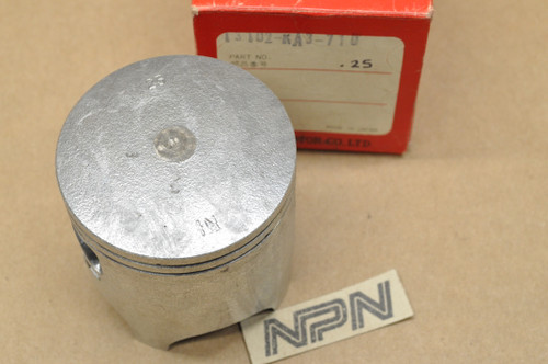 NOS Honda 1983 CR125 R Piston .25 Oversize 13102-KA3-710