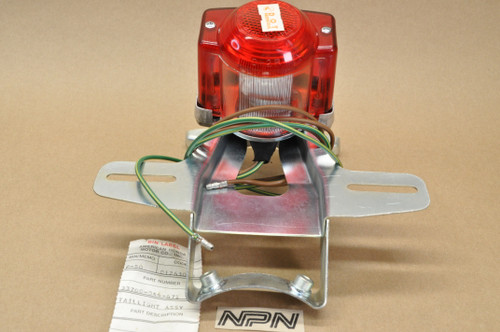 NOS Honda P50 Tail Light Lamp & License Plate Mount Bracket Assembly 33700-044-671