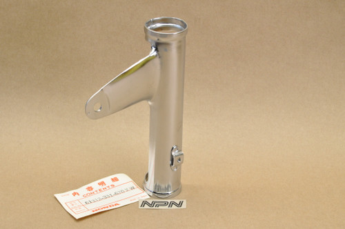 NOS Honda SL125 Left Fork Ear Head Light Case Stay Bracket 61312-331-670 XW