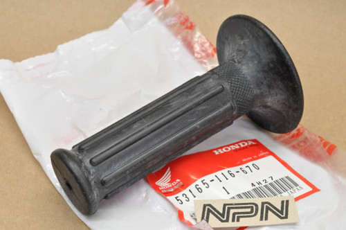 NOS Honda CR250 CT70 MR250 MT250 TL250 XL350 XL70 XR75 Right Grip 53165-116-670