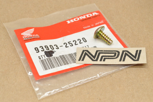 NOS Honda GL1200 GL1500 TRX200 TRX250 TRX90 VFR750 Tapping Screw 93903-25220