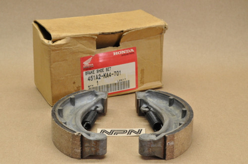 NOS Honda 1982 CR250 R CR480 R Brake Shoe Pad Set for 1 Hub 451A2-KA4-701