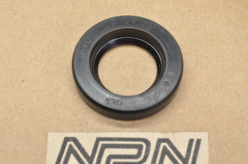 NOS Honda CB100 CT200 CT90 S90 SL125 ST90 TL125 XL125 Oil Seal 91201-030-000
