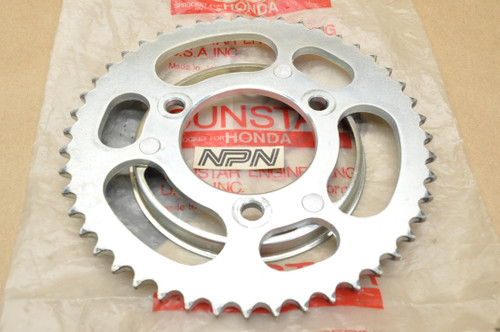 NOS Honda MB5 CR80 R Rear Wheel Final Chain Driven Sprocket 47T 41200-169-000