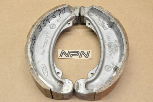 NOS Honda CA175 CB175 CL175 CL200 SL350 Front Brake Shoe Pad Set 45120-354-670