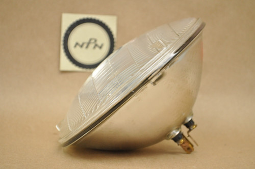 NOS Honda CB750 CB550 CX500 GL1000 GoldWing Head Light Sealed Beam 33321-371-672