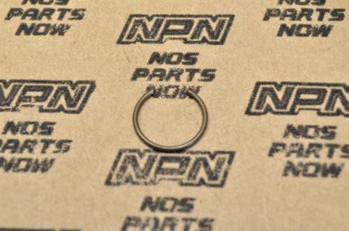 NOS Suzuki FA50 GT185 JR80 LT80 MT50 RM80 TC100 TM75 TS100 Snap Ring 09381-12001
