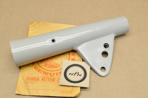 NOS Honda CL100 K0-K1 CL100 S Right Front Fork Ear Headlight Stay Bracket 51602-108-670 Z NOS Honda CL100 K0-K1 CL100 S Right Front Fork Ear Headlight Stay Bracket 51602-108-670 Z