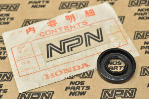 NOS Honda CB72 CB77 CB92 CL160 CL175 CL72 CL77 CA175 Oil Seal 91204-200-000