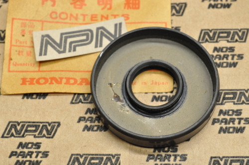 NOS Honda SL175 CB160 CB175 CL160 CL175 CA160 CA175 Shaft Oil Seal 91201-216-000