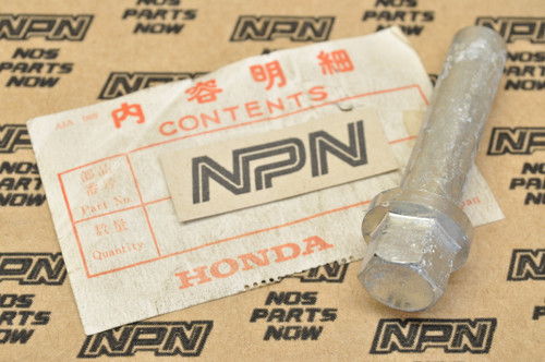 NOS Suzuki GT250 T20 T250 T305 T350 TC250 TC305 Cylinder Head Nut 09159-08004