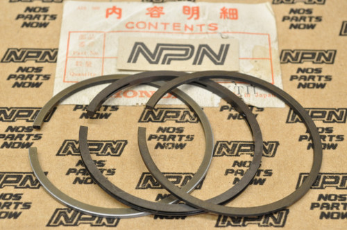 NOS Honda CA77 Standard Size Piston Ring Set for 1 Piston 13010-266-000
