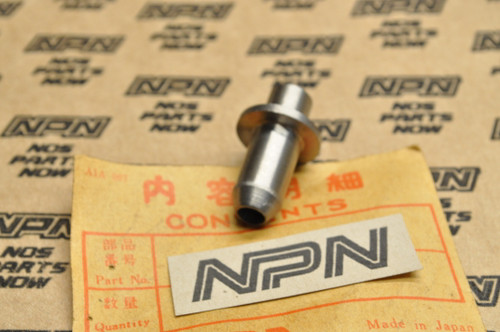 NOS Honda CL125 A Valve Guide 12021-243-300