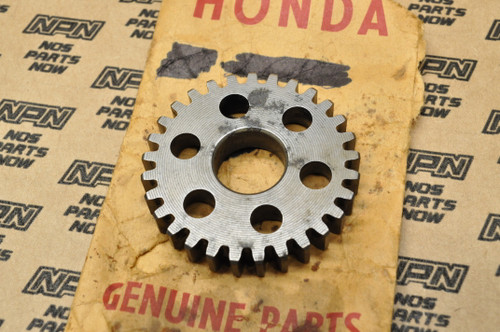 NOS Honda CA100 C100 C102 CA102 C105 T CA105T Second 2nd Gear 29T 23431-001-020