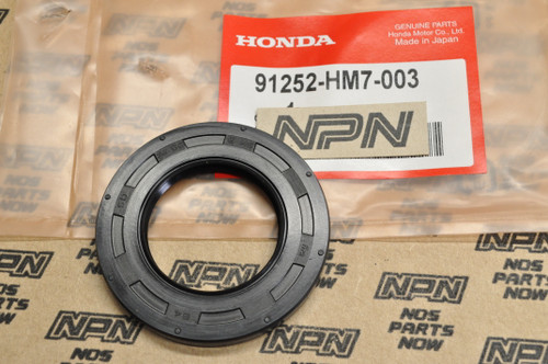 NOS Honda TRX350 TRX400 TRX450 TRX500 Brake Panel Oil Seal 91252-HM7-003