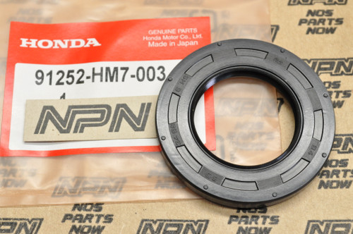 NOS Honda TRX350 TRX400 TRX450 TRX500 Brake Panel Oil Seal 91252-HM7-003