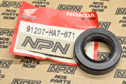 NOS Honda 1986-87 TRX350 87-89 TRX350D Front Drive Shaft Oil Seal 91207-HA7-671