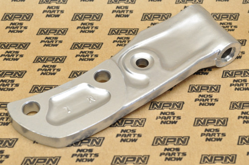 NOS Honda CB750 K2-1976 Front Brake Caliper Holder Bracket Arm 45115-341-670