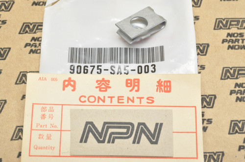 NOS Honda CR80 R CR80RB CR85 R MUV700 TRX680 TRX700 Clip Nut 90675-SA5-003