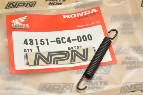 NOS Honda CH80 CR80 NU50 SA50 TLR200 XR100 XR70 XR80 Shoe Spring 43151-GC4-000