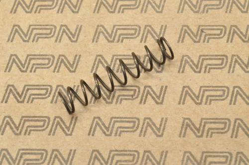 NOS Honda CA72 CA77 CB72 CB77 CL72 CL77 Oil Guide Metal Spring 25573-259-000