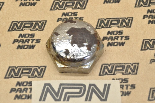 Vtg OEM Honda SL350 CB350 CB400 CB450 CB550 CB750 CL350 CL450 Nut 90304-323-670