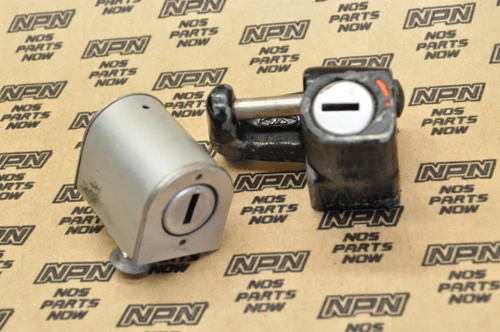 Vtg OEM Honda C70 CB250 CT70 GL1500 VF750 VT750 XL75 Helmet Lock 53600-086-007