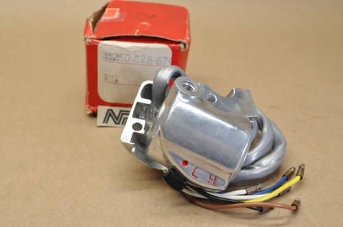 NOS Honda S90 Right Handlebar Light Lo Hi Dimmer Switch w/ Perch 35250-028-674
