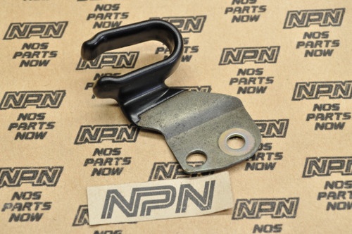 Vtg OEM Honda 1982-83 C70 Passport Fuel Tube Holder Clamp Bracket 17640-GB5-670