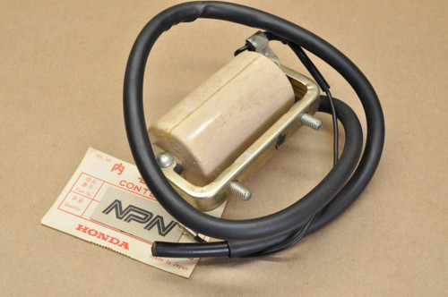 NOS Honda C110 CA110 Nippon Denso Ignition Coil Assembly 30500-035-004