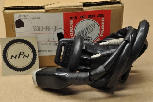 NOS Honda 1985 TRX250 Fourtrax Ignition Switch w/ Key 35010-HA8-010
