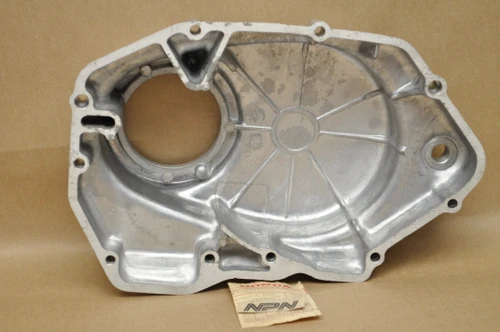 NOS Honda CA160 CA175 CB160 CL160 CL175 Right Clutch Cover 11330-216-000