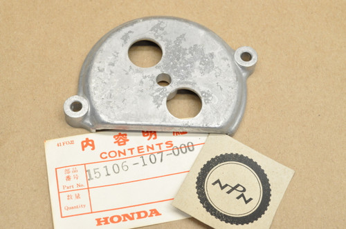 NOS Honda CB100 CL100 SL100 Oil Pump Gear Cover 15106-107-000