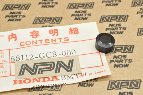 NOS Honda CH125 CH150 CH80 Elite NH125 NH80 Aero Socket Bolt Cap 88112-GC8-000