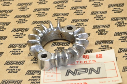 NOS Honda CB100 CB350 CB400 CL100 CL175 SL100 SL125 Exhaust Joint 18231-333-010