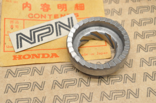 NOS Honda CB100 CB125 CL100 XL100 XL125 XR75 Kick Ratchet Gear 28221-107-010