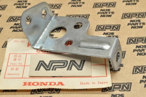 NOS Honda CB72 CB77 Right Air Filter Cleaner Mount Stay Bracket B 17243-268-000