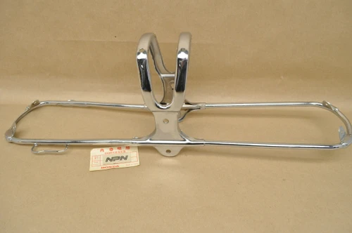 NOS Honda CL72 CL77 Early Front Fender Stay Brace Bracket 61102-273-300