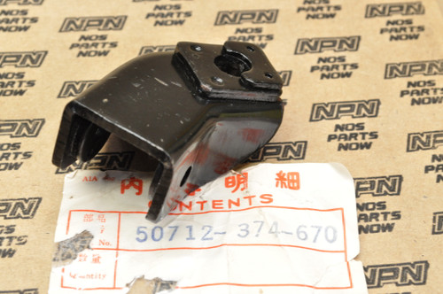 NOS Honda CB550F CB550 CB750 CB750F Left Foot Peg Pillion Bracket 50712-374-670