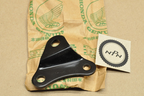 NOS Honda VF700 C VF750 C V45 Magna Right Engine Motor Mount Bracket 50356-MB1-000